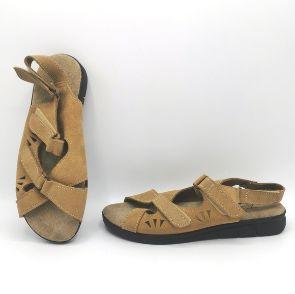 SIZE 7 B Traditions, Brown Leather Suede NWOB - Picture 6 of 6
